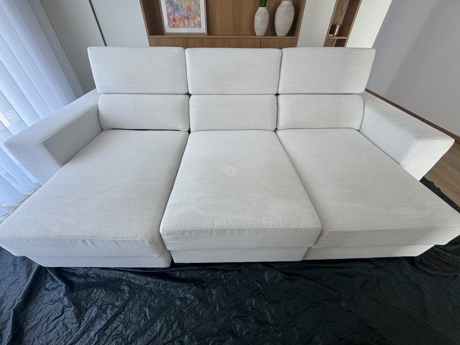 Sofá branco depois da limpeza